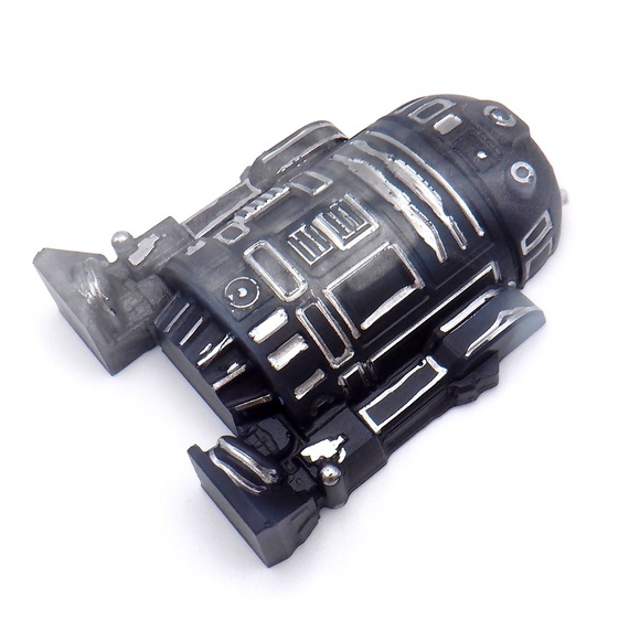 Handmade R2-D2 Figurine - Picture 4 of 7